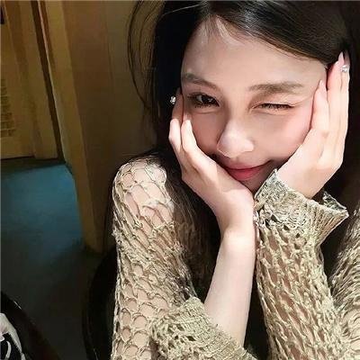 微笑俄罗斯娃娃